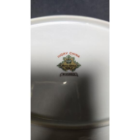 Meito China Woodrose Oval Serving Bowl White Japan Floral Gold Trim Handled - Picture 7 of 8